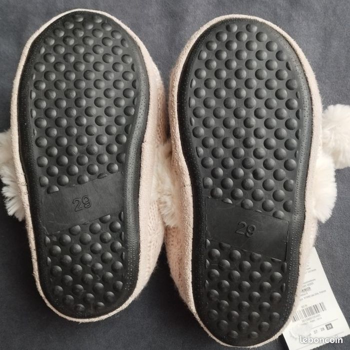 Chaussons fourrés Neuf enfants 29 - photo numéro 7