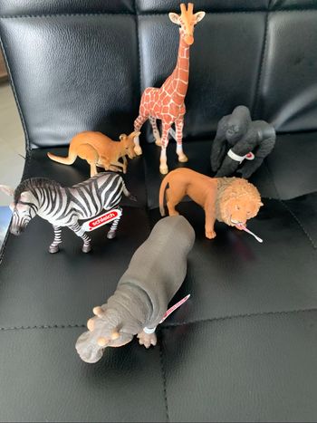 Lot de 6 figurines d’animaux de la savane « Schleich » neufs