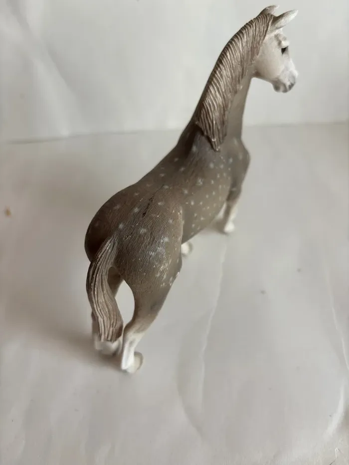 Hongre holsteiner Schleich - photo numéro 5