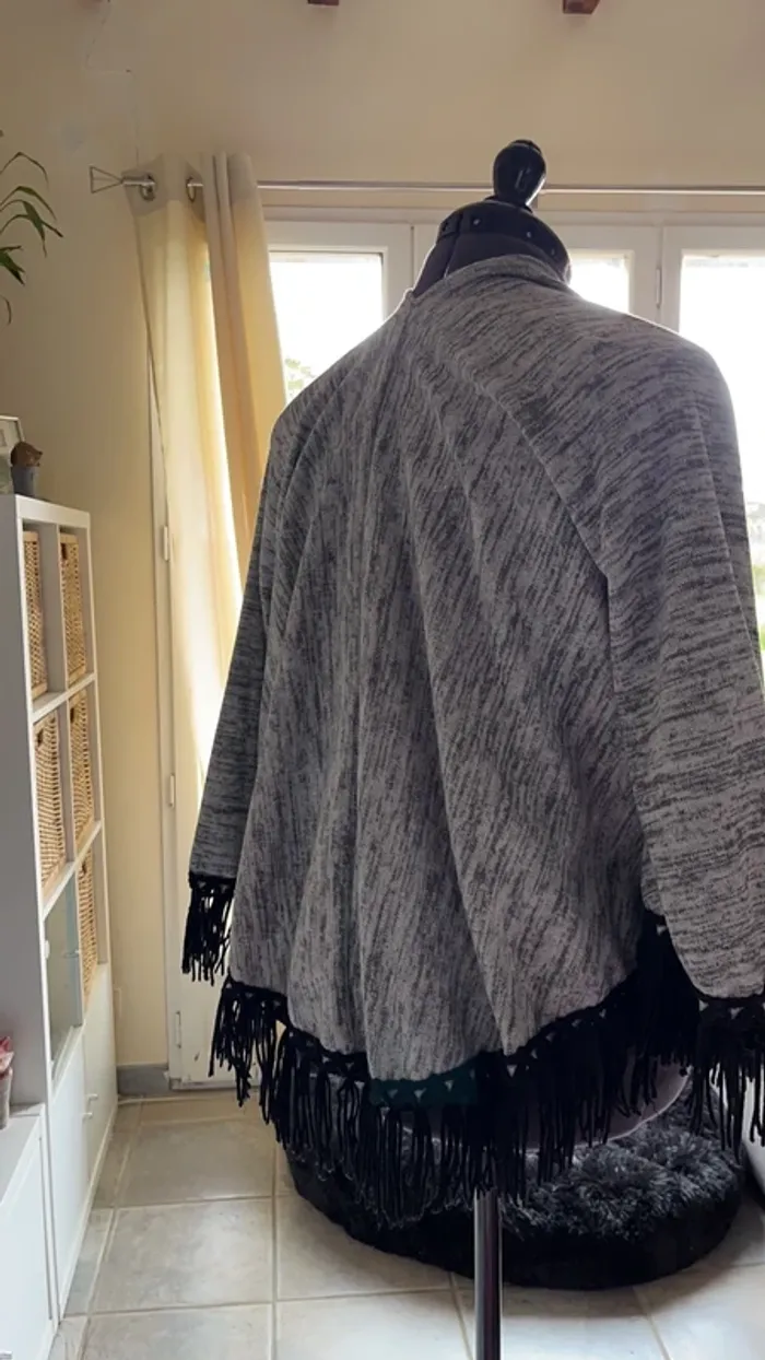 Poncho avec manche - photo numéro 3