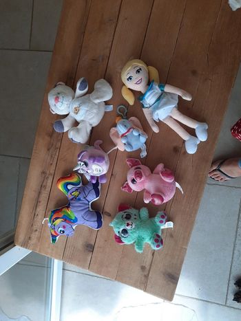 Lot de peluches
