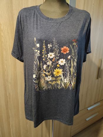 T-shirt femme manches courtes taille 50