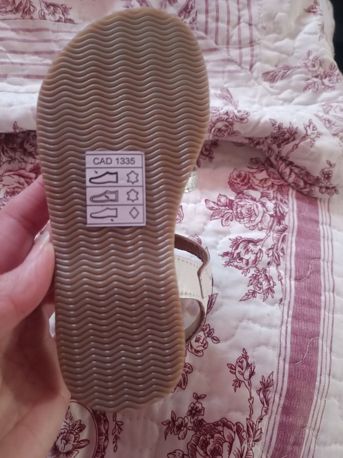 Chaussure été neuf - photo numéro 4