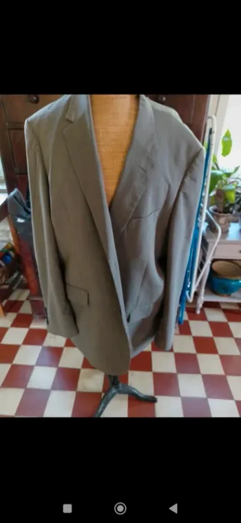 Costume