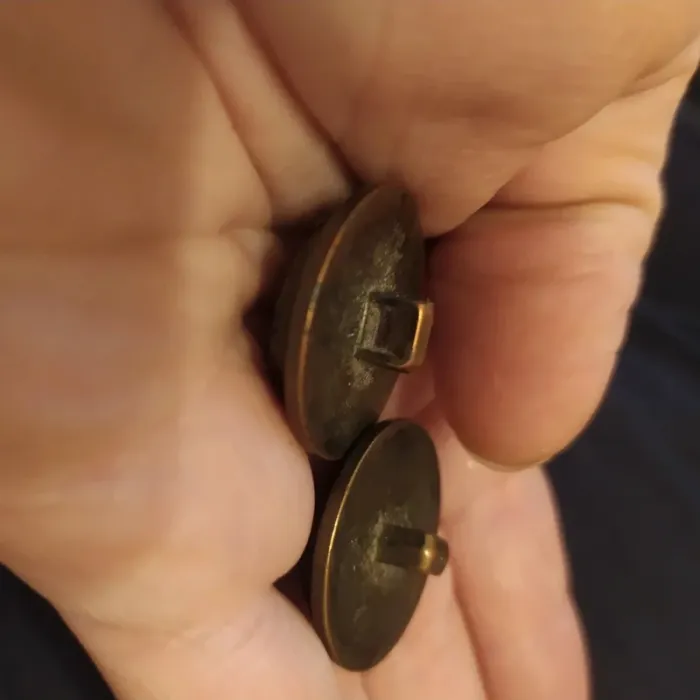 B- 2 boutons - photo numéro 3