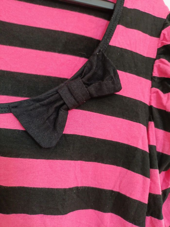 T-shirt rayé noir et rose avec nœud vintage mignon - photo numéro 2