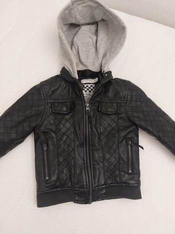 Manteau/blouson pour l'hiver taille 4 ans