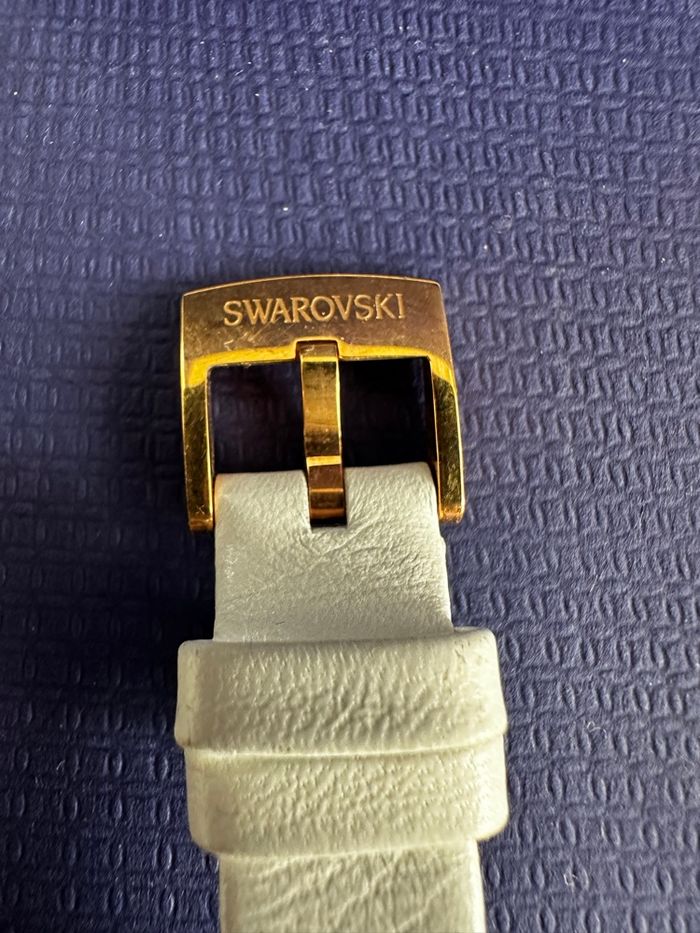 Montre Swarovski - photo numéro 5