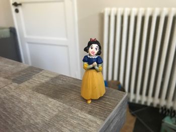 Figurine rare blanche neige enfant disney