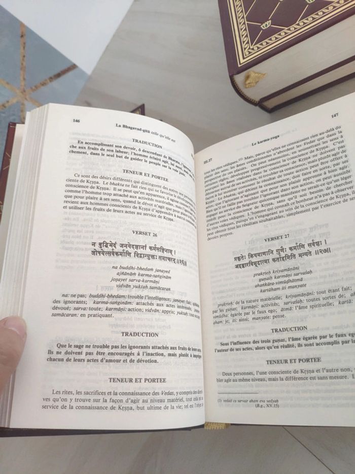 Lot de 5 tomes les grands classiques de l'Inde Bhagavad gita bhakti yoga Krishna Srimad Bhagavatam - photo numéro 19