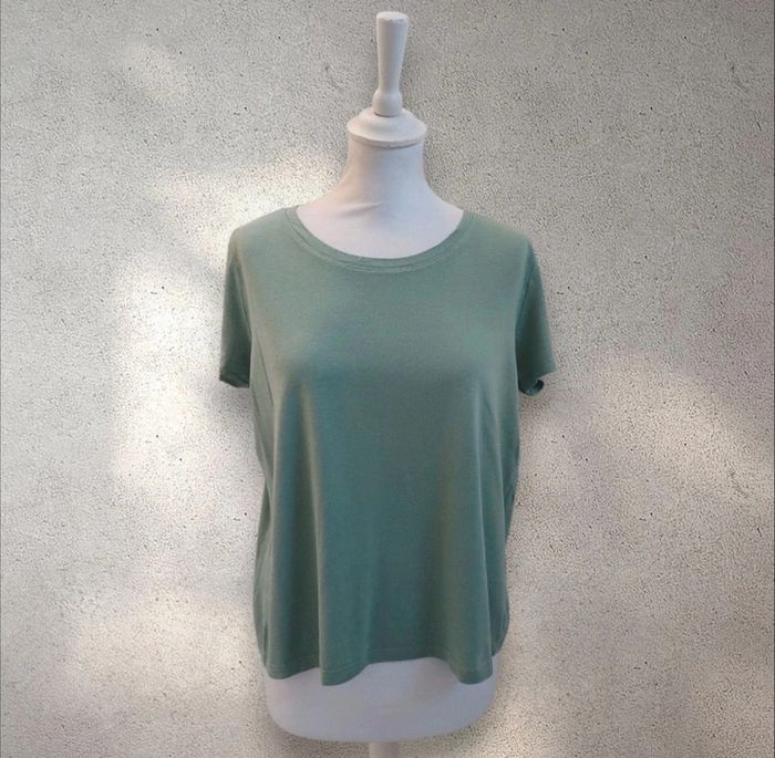 T-shirt manches courtes vert pastel 44-46