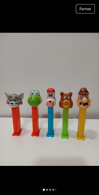 Pez distributeur de bonbons vintage Rares