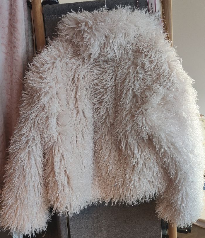 Manteau fausse fourrure - photo numéro 5