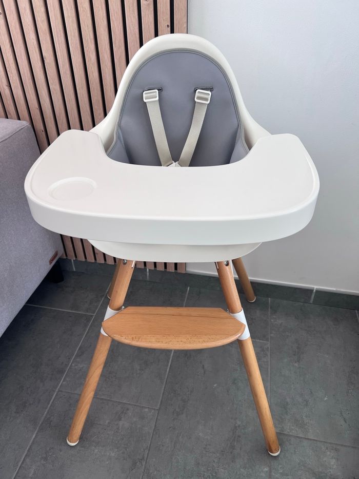 Chaise haute childhome - photo numéro 2