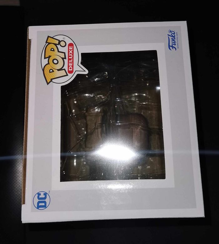 Figurine Funko Pop Deluxe / Black Adam On Throne N°1239 / Dc Comics - photo numéro 5