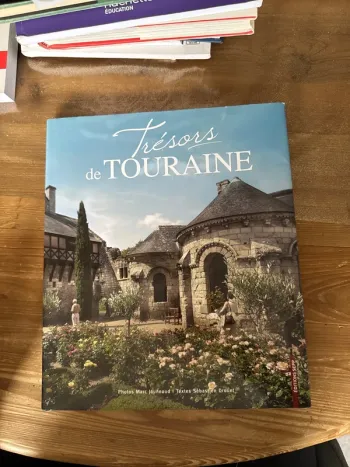 Livre Trésors de Touraine