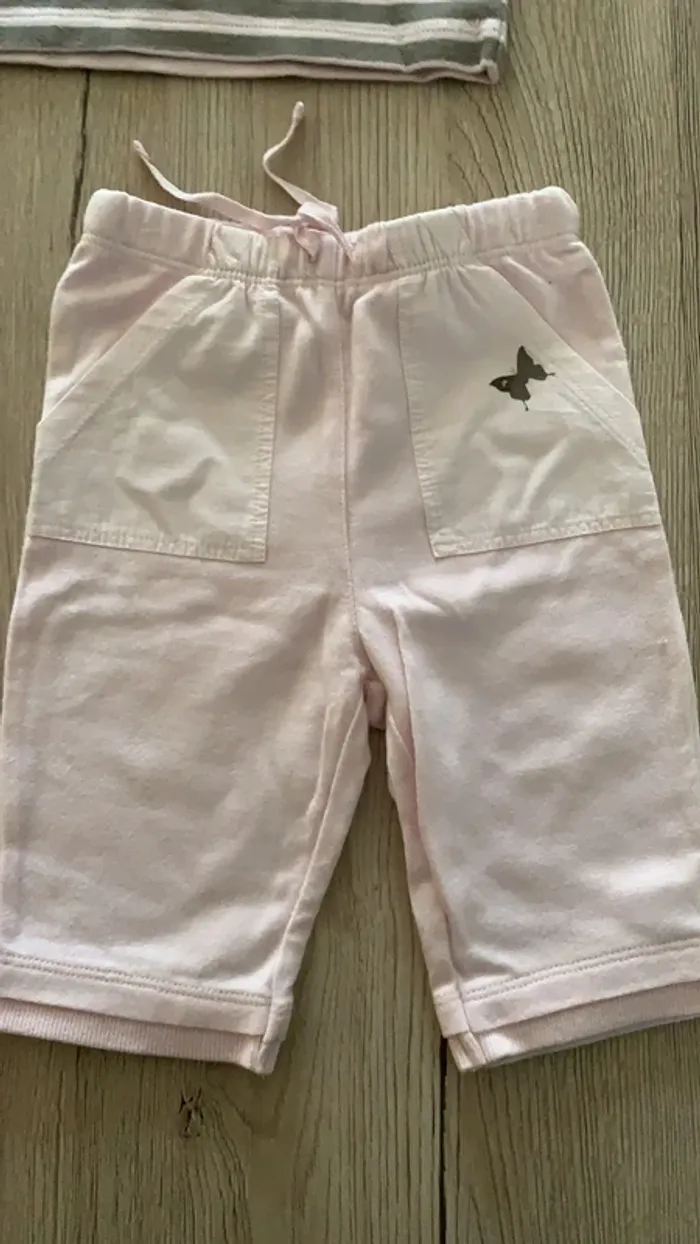 Ensemble 2 pantalons et 1 teeshirt - photo numéro 4