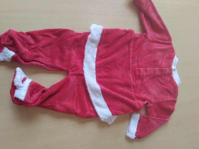 Pyjama de Noël fille taille 12 mois bon état - photo numéro 5