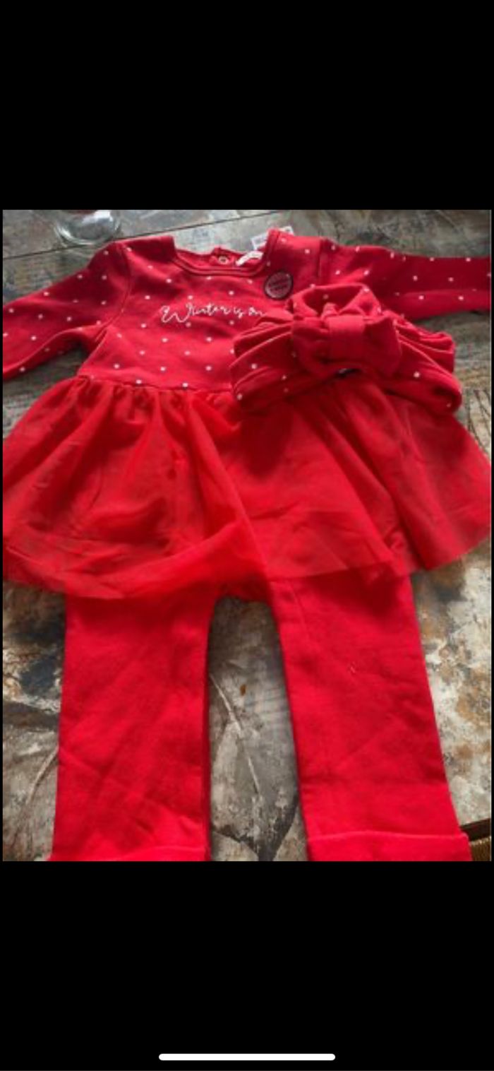 Ensemble fille taille 9mois