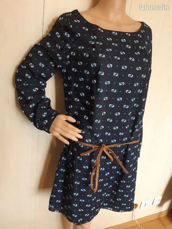 One step robe et ceinture T.40 en tbe