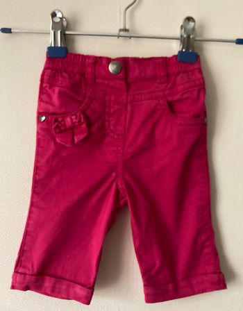 pantalon court été taille 6 mois