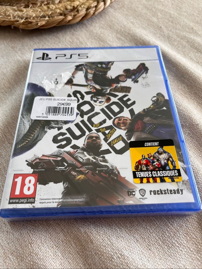 Jeu ps5 suicide squad - photo numéro 1