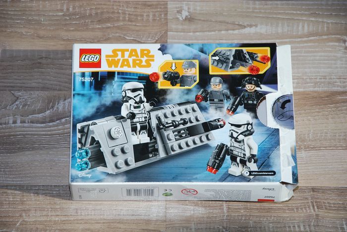 LEGO Star Wars 75207 Pack de combat de la patrouille impériale - photo numéro 2