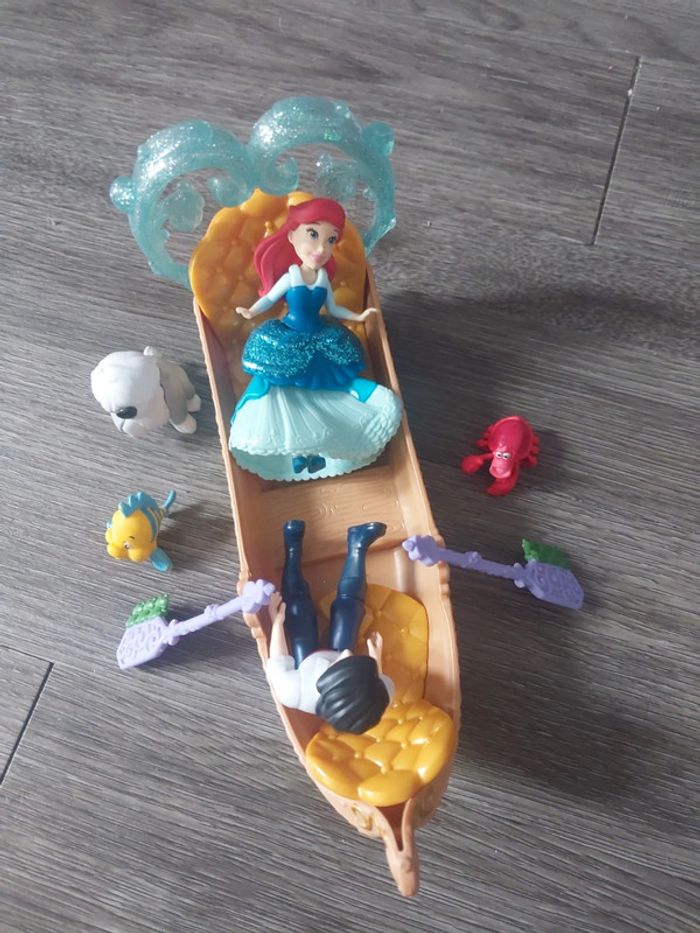 Figurine ariel et eric