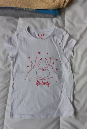 T-shirt blanc cœurs t6