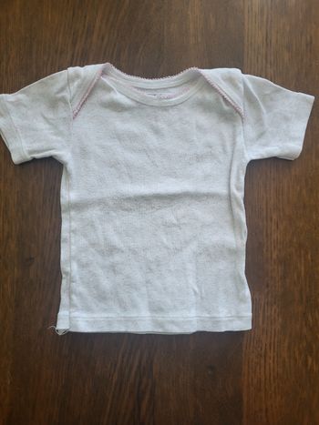 1 tee-shirt manche courte fille 6 mois 
