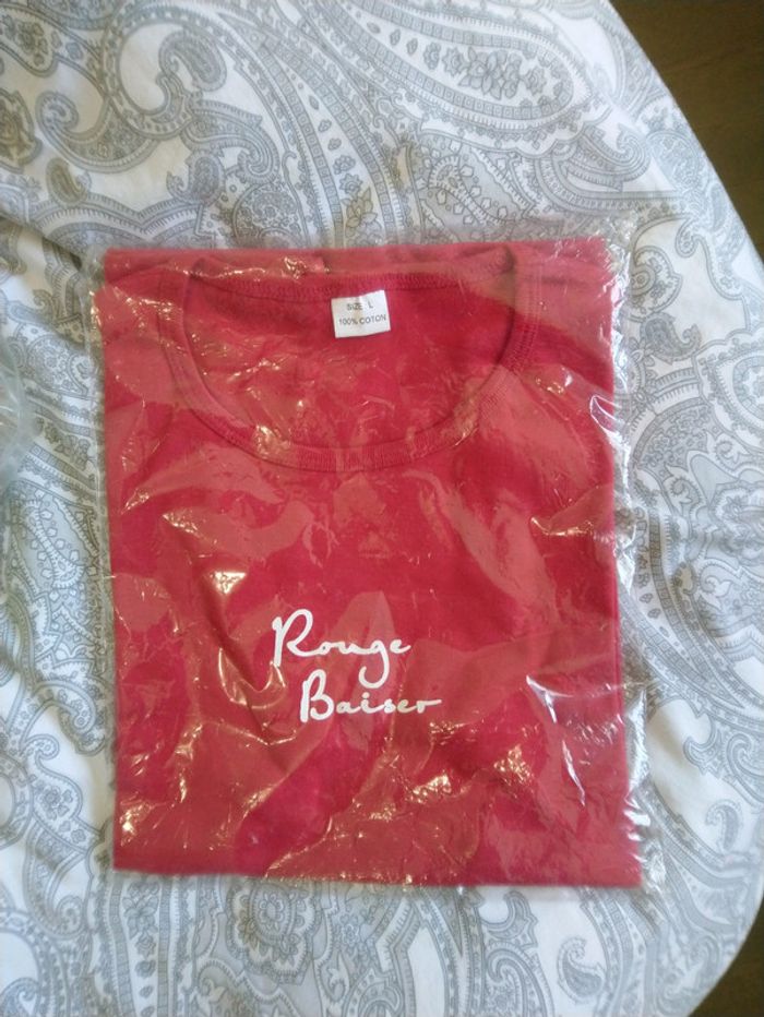 Tee-shirt - photo numéro 2