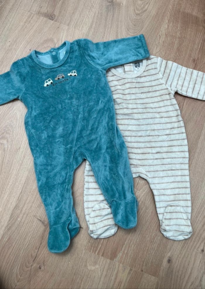 Lot de 2 pyjamas 3M