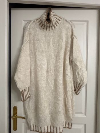 Robe pull manches ballons col cheminé