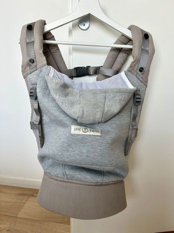 Porte bébé Hoodie Carrier neuf - Love Radius - gris athlétique