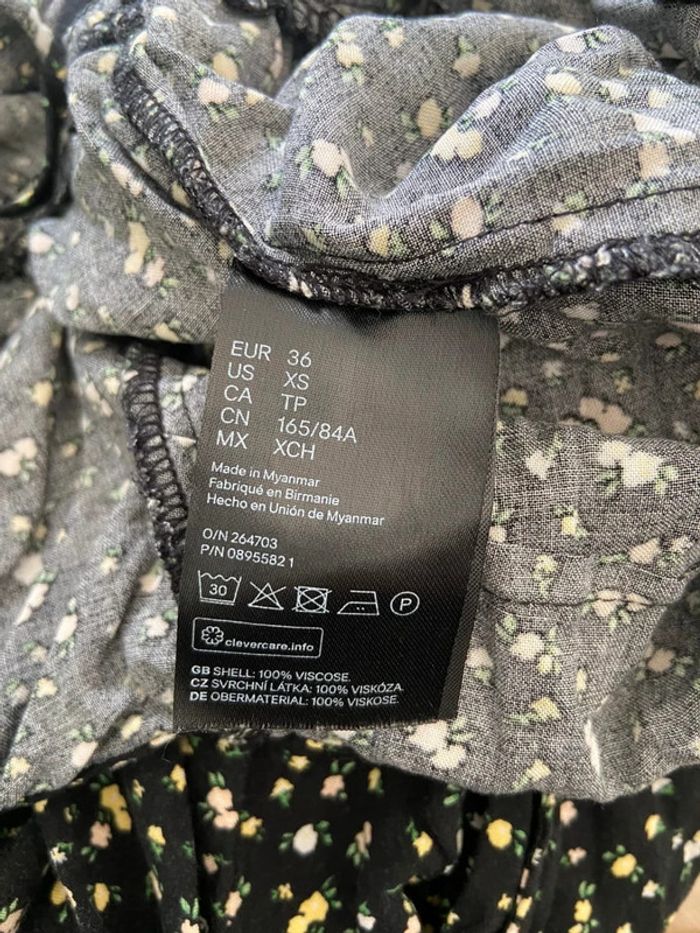Combishort à fleurs  H&M Taille S - photo numéro 4