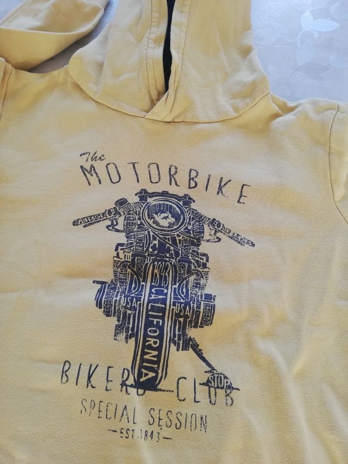 Pull capuche - photo numéro 3