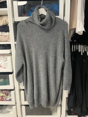 Robe pull grise
