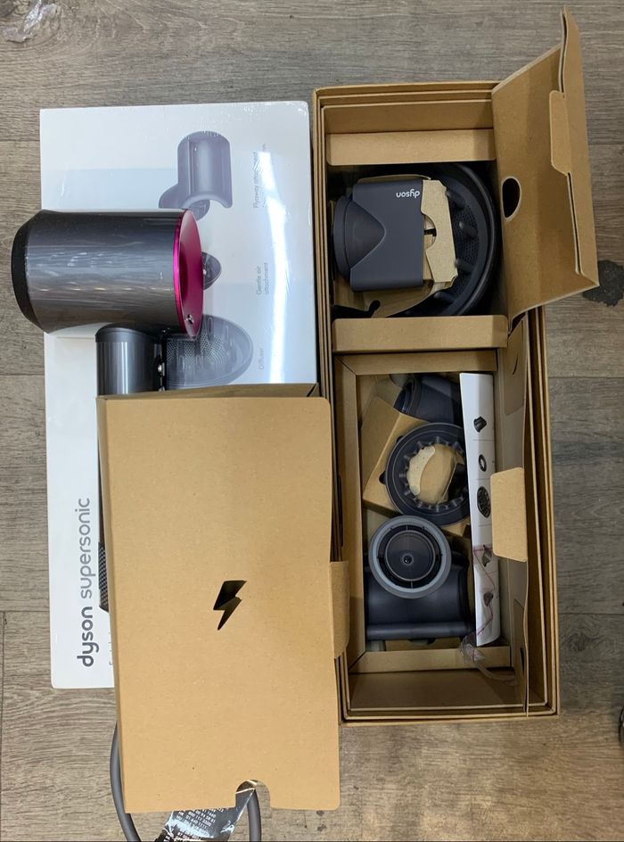 Dyson super sonic