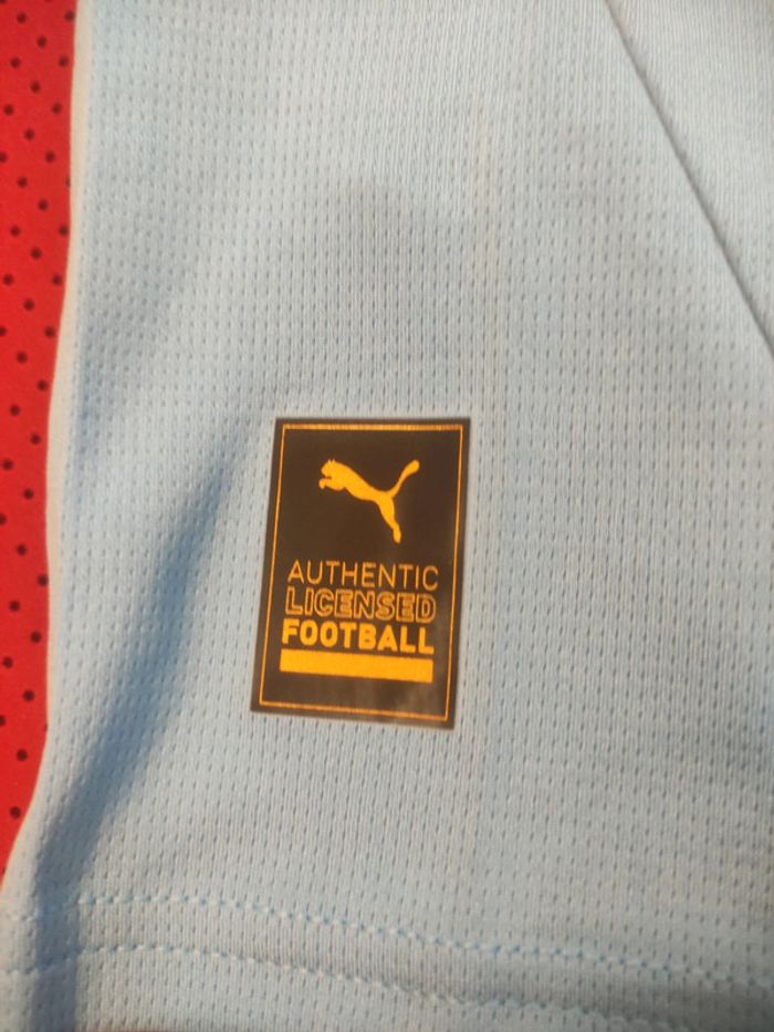 Maillot de foot Manchester City, Puma Authentique Officiel taille enfant 13/14 ans, Neuf - photo numéro 8