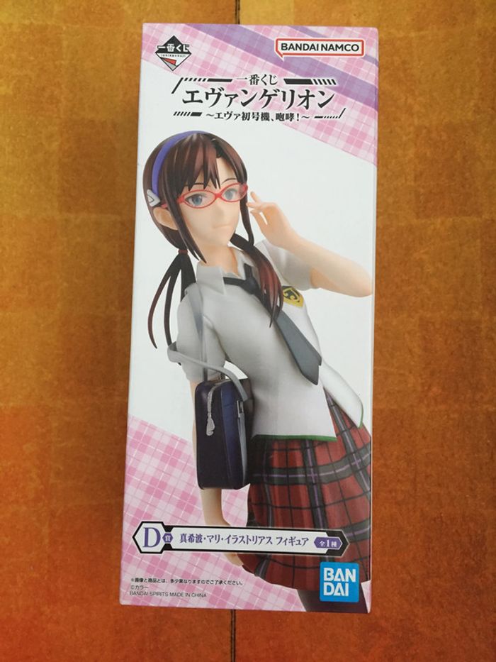 Evangelion Makinami Mari illustrious School Uniform Ichiban Kuji Figure Figurine