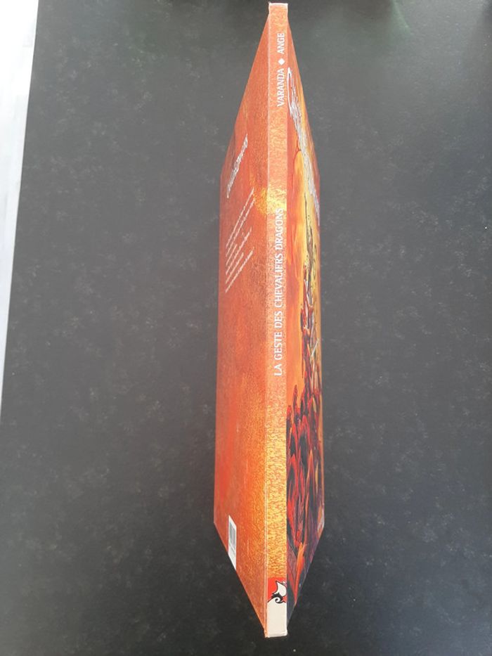 BD EO - La Geste des chevaliers-dragons T1 Jaïna (Ange, Varanda) - photo numéro 3