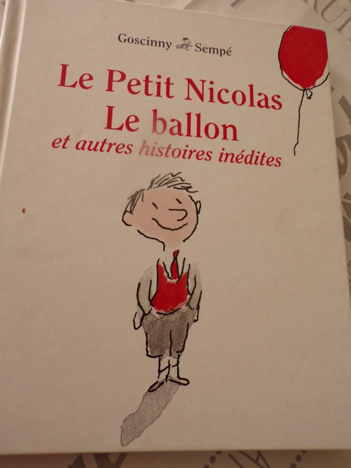 Livre Le petit Nicolas le ballon et autres histoires inédites