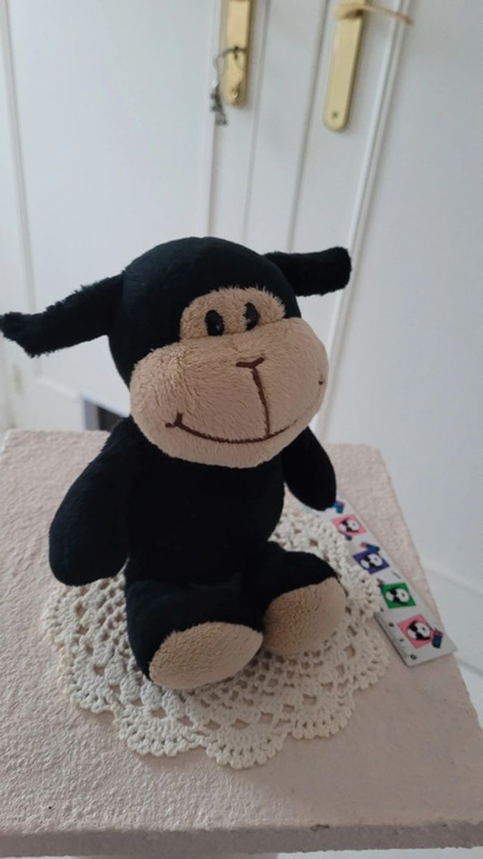Peluche singe Kinder - photo numéro 2