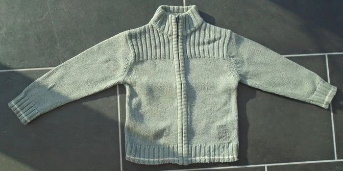 Joli gilet zippé hiver garçon 3-4 ans