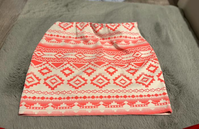 Jupe à motif - photo numéro 2