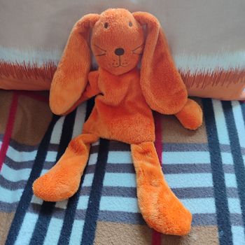 Doudou lapin orange dpam 
