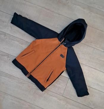 Manteau à capuche