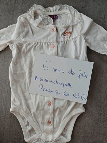 Body col dentelle manches longues