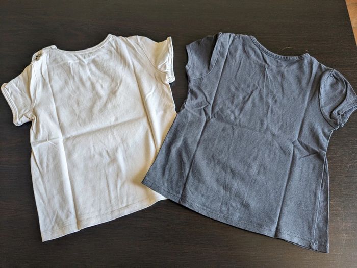 2 t shirts - photo numéro 2