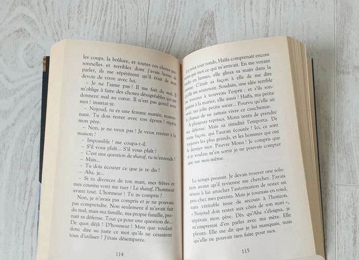 Livre Moi Nojoud, 10 ans, divorcée - photo numéro 3